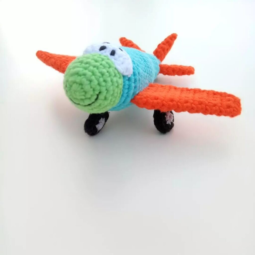 Amigurumi Airplane Free Pattern 3