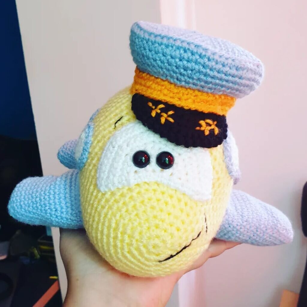 Amigurumi Airplane Free Pattern 8