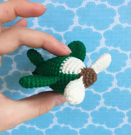 Amigurumi Airplane Free Pattern