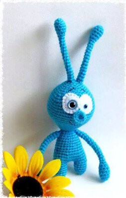 Amigurumi Alien Free Crochet Pattern