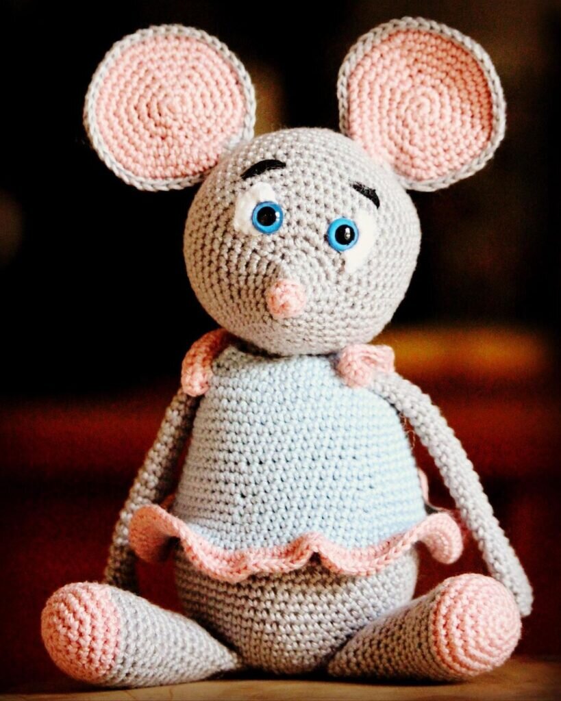 Amigurumi Baby Mouse Free Pattern 4