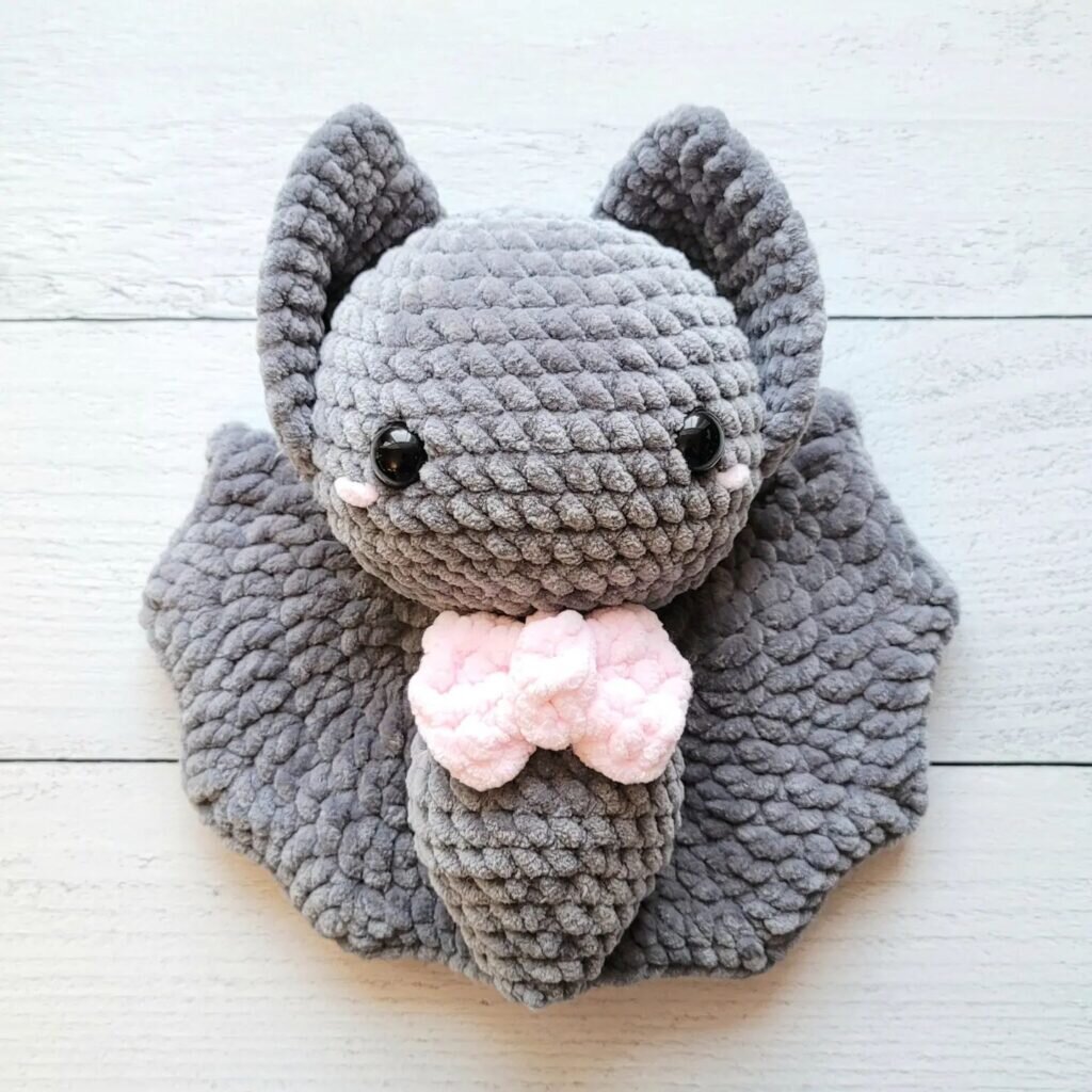 Amigurumi Bat Free Pattern 6