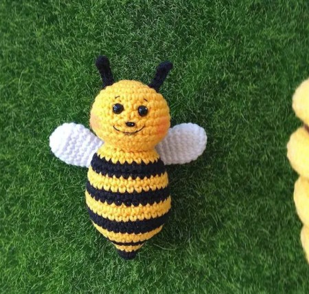 Amigurumi Bee Crochet Pattern