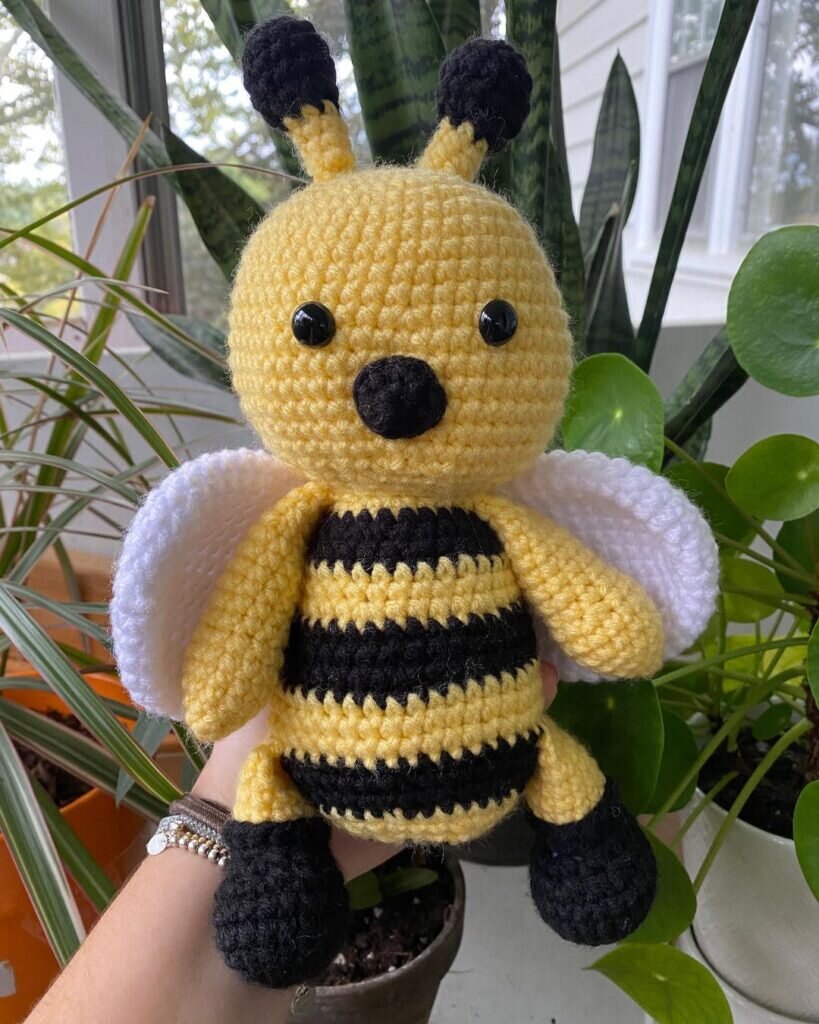 Amigurumi Bee Free Pattern 4