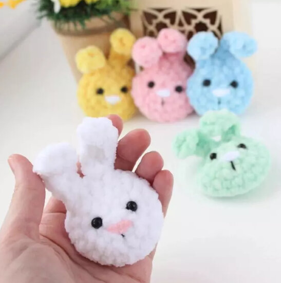 Amigurumi Brooch Bunny Free Pattern