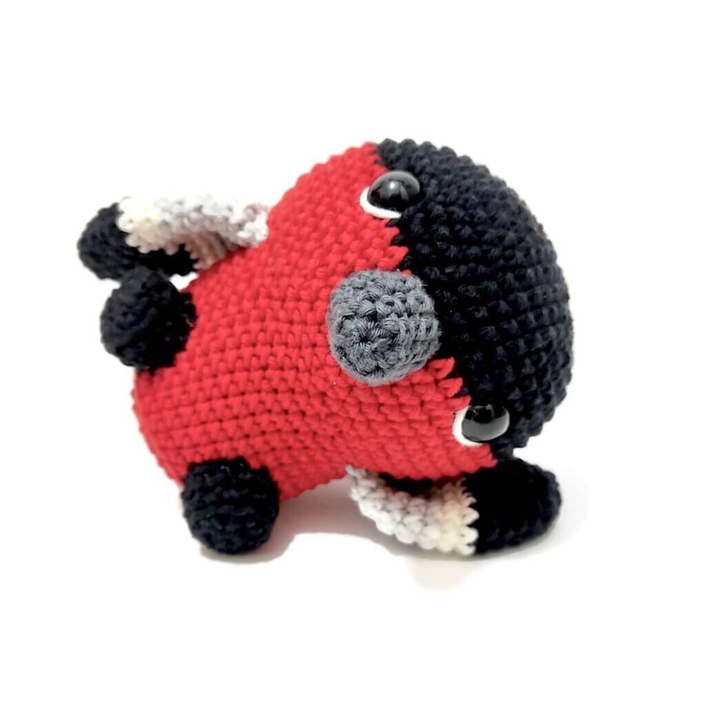 Amigurumi Bullfinch Free Pattern 3