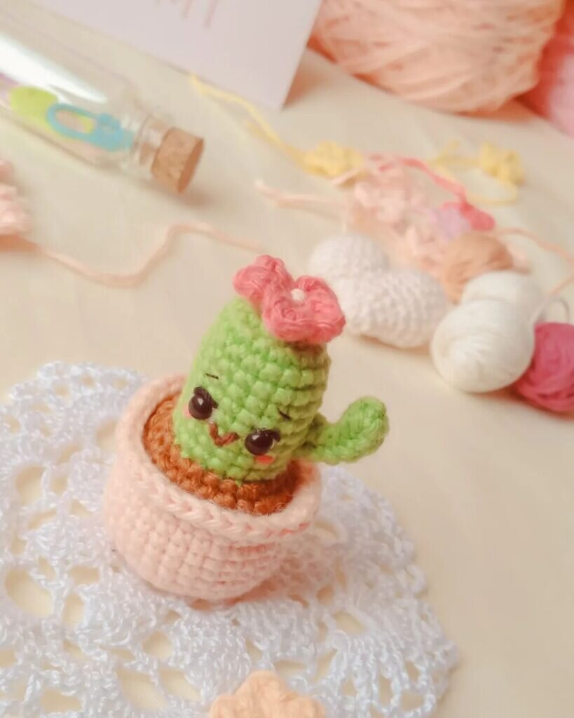 Amigurumi Cactus Free Pattern 1