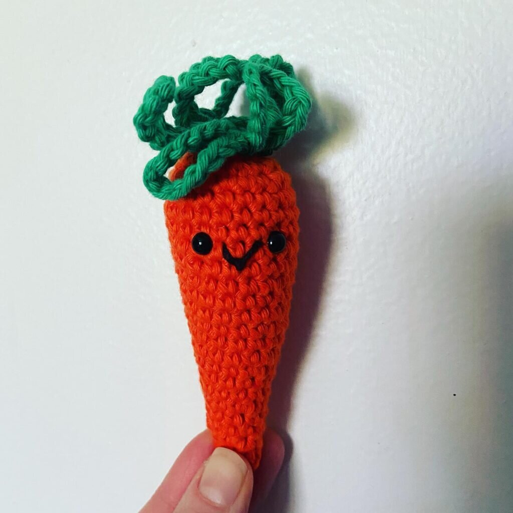 Amigurumi Carrot Free Pattern 3