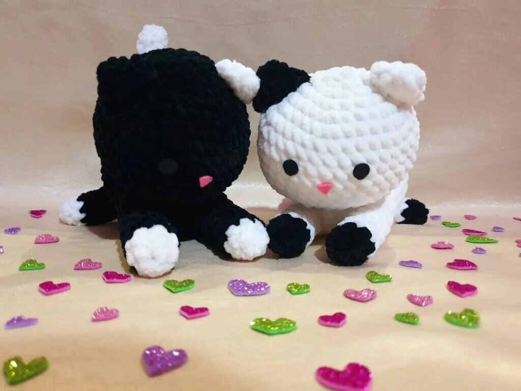 Amigurumi Cat Free Crochet Pattern 1