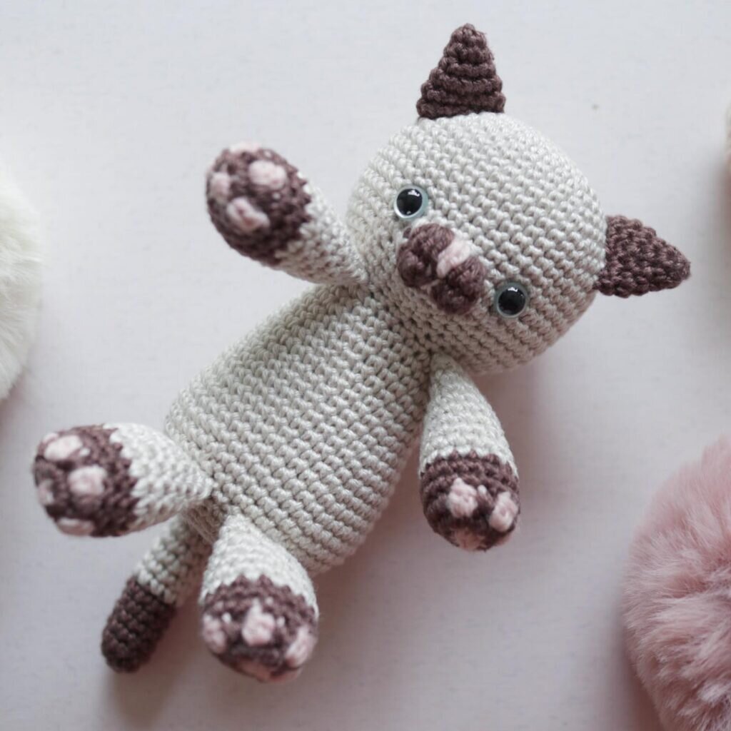 Amigurumi Cat Free Pattern 5