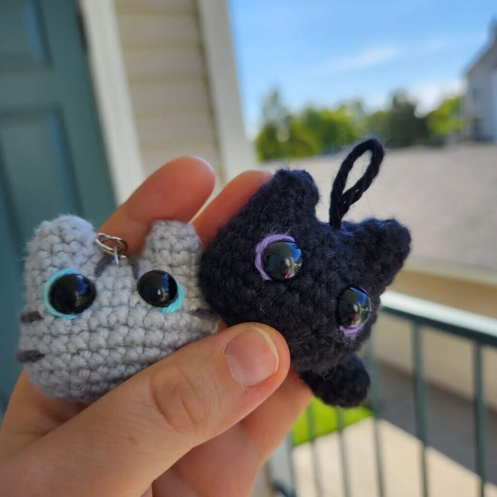 Amigurumi Cat Keychain Free Pattern 4