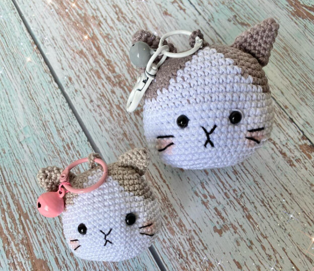 Amigurumi Cat Keychain Free Pattern 5