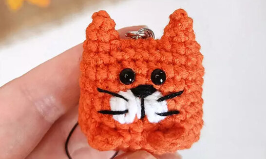 Amigurumi Cat Keychain Free Pattern