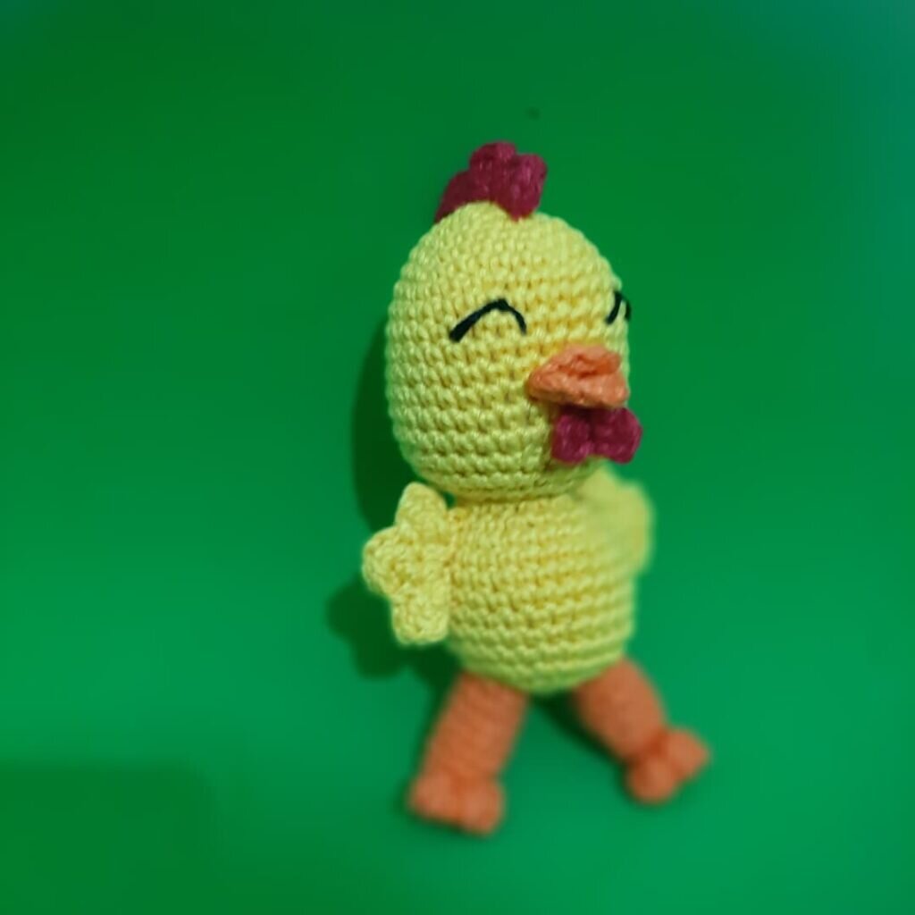 Amigurumi Chicken Free Pattern 4