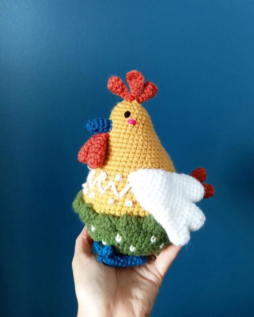 Amigurumi Chicken Free Pattern 4