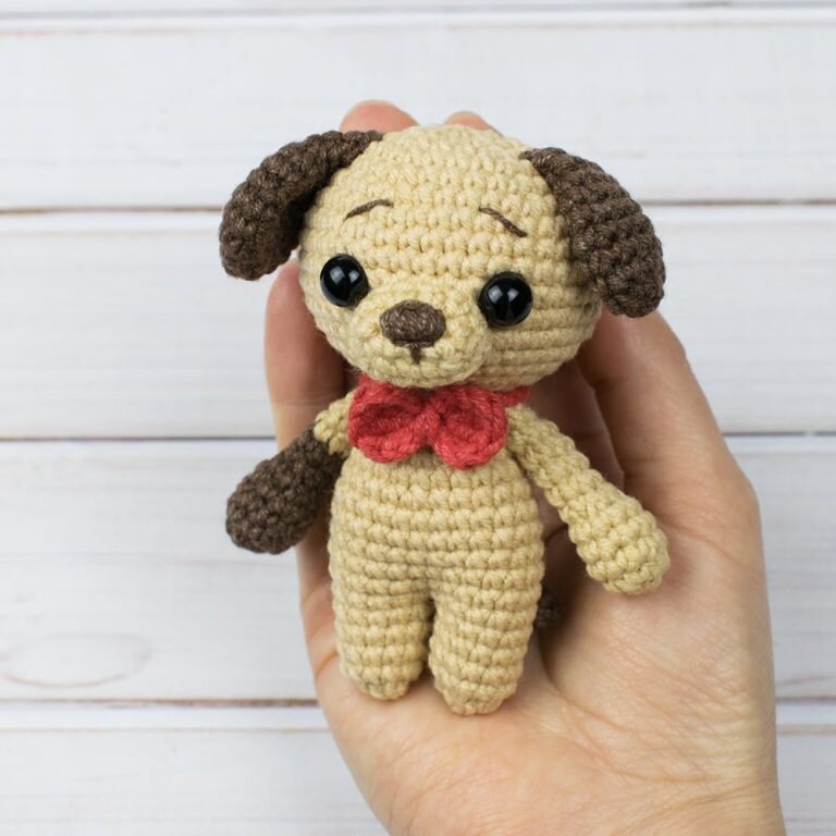 Amigurumi Christmas Mini Dog Free Pattern 2