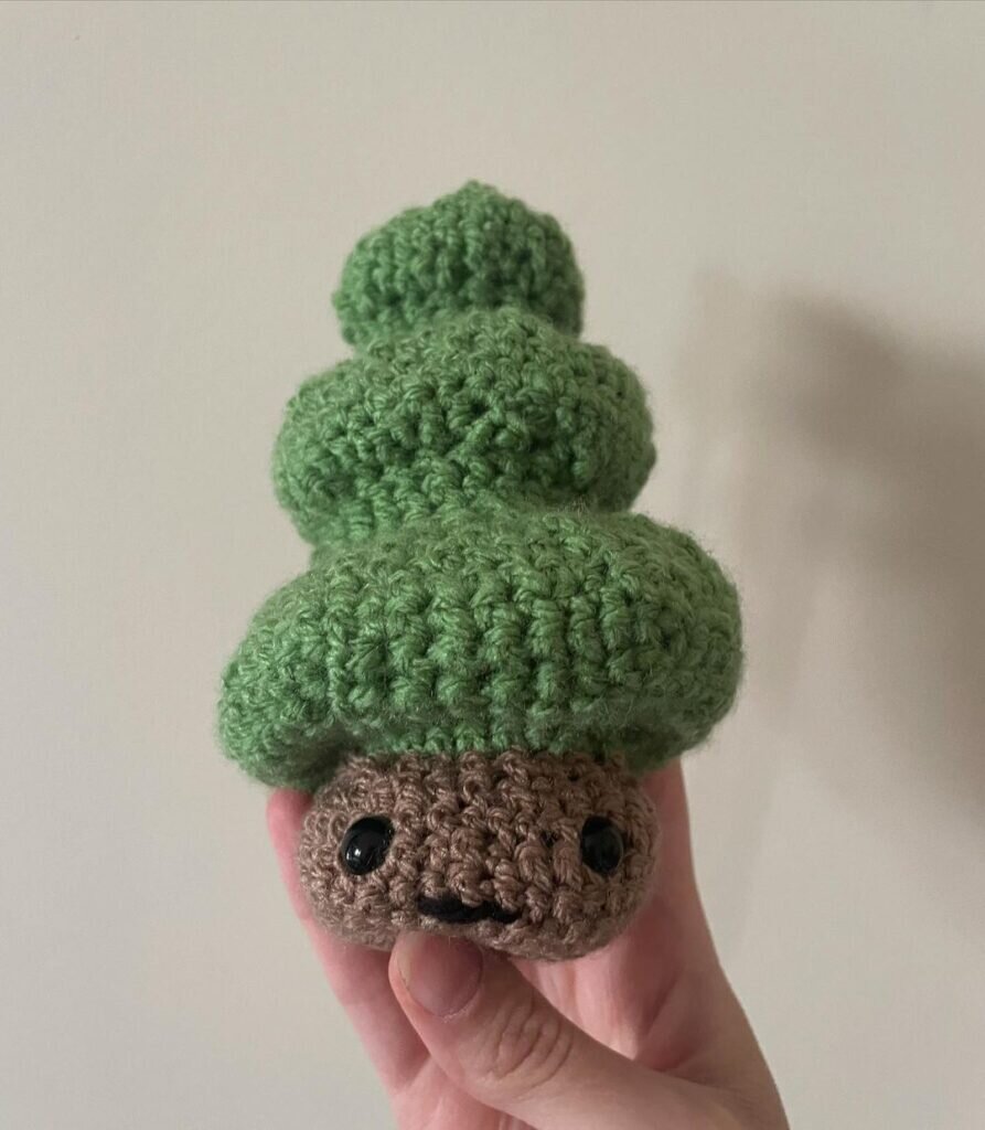 Amigurumi Christmas Tree Free Pattern 1