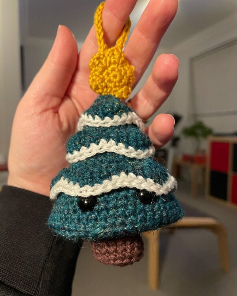 Amigurumi Christmas Tree Free Pattern 4