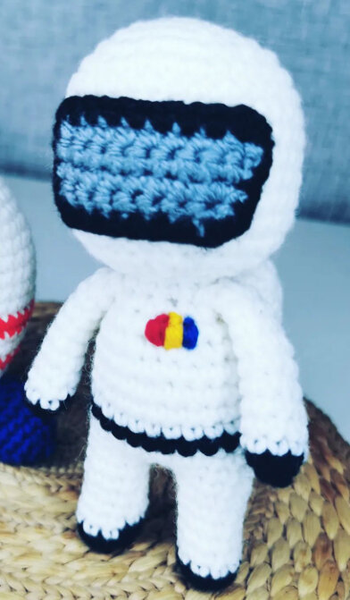 Amigurumi Cosmonaut Free Pattern 1