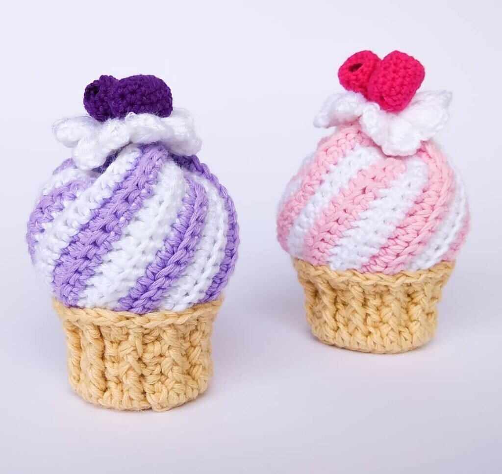 Amigurumi Cupcake Free Pattern 7