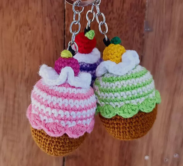 Amigurumi Cupcake Free Pattern