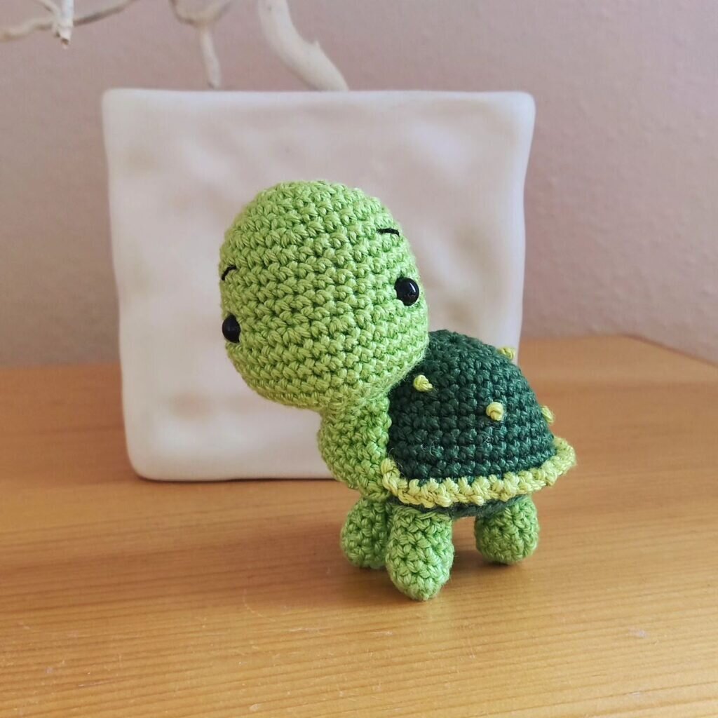 Amigurumi Cute Turtle Free Pattern 2