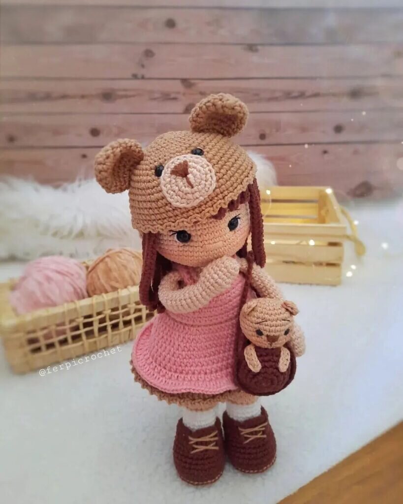 Amigurumi Daphane Doll Free Pattern 2