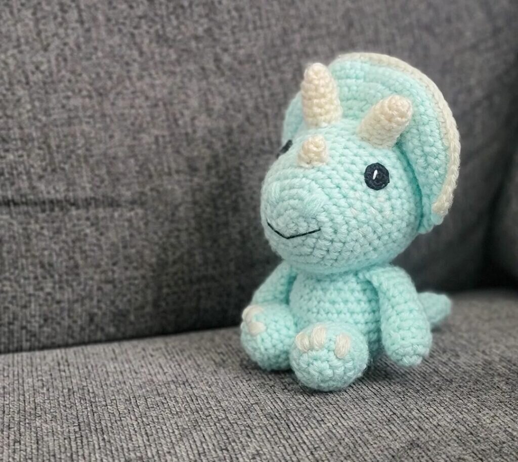 Amigurumi Dinosaur Free Pattern 1