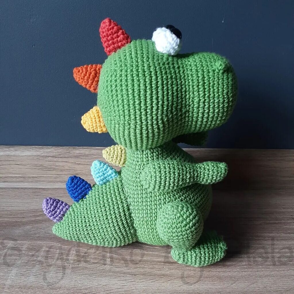 Amigurumi Dinosaurs Free Pattern 1