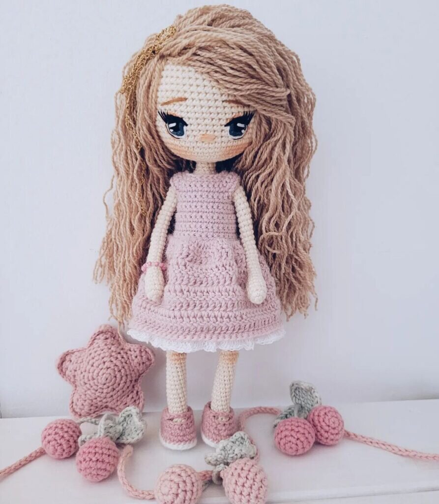 Amigurumi Doll Crochet Pattern 1