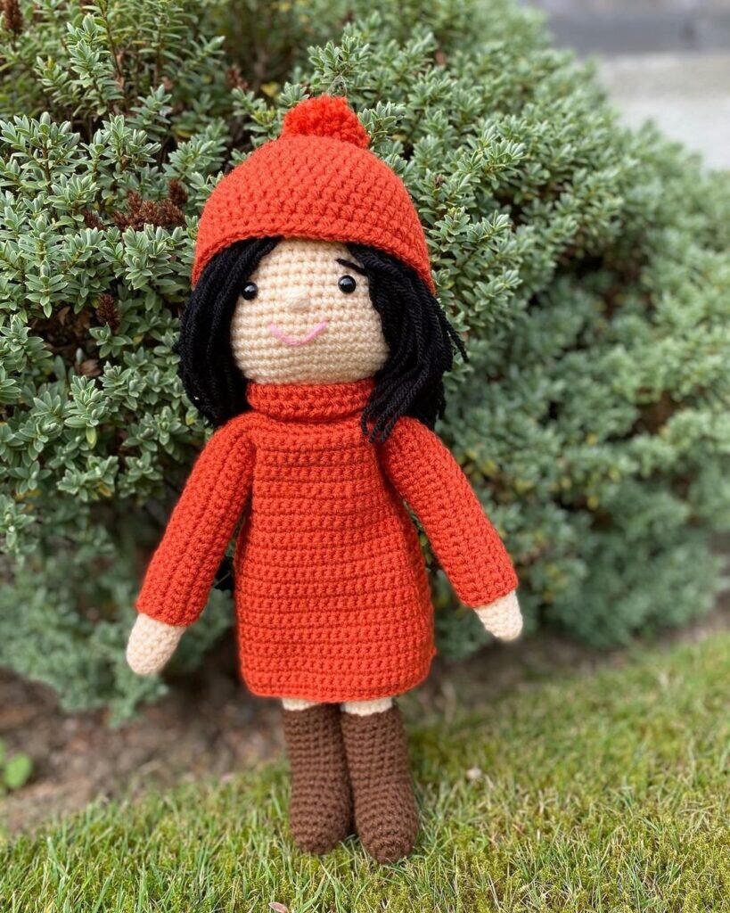 Amigurumi Doll Free Crochet Pattern 1