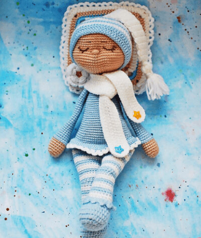 Amigurumi Doll Free Crochet Pattern