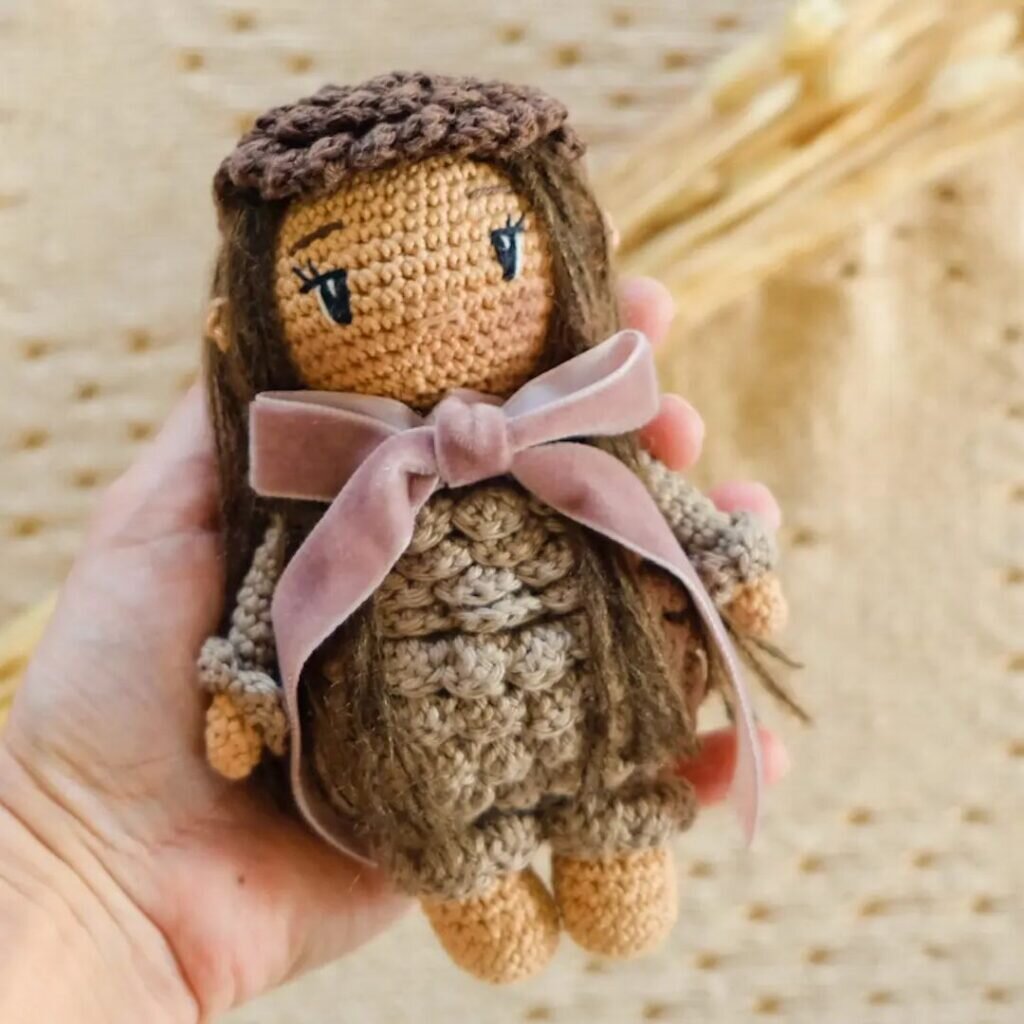 Amigurumi Doll Free Pattern 7