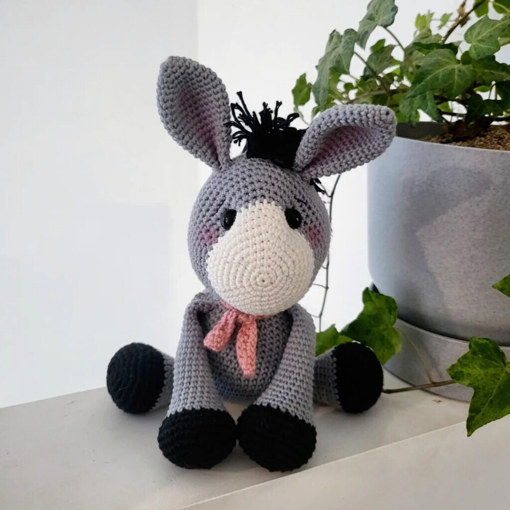 Amigurumi Donkey Free Crochet 2