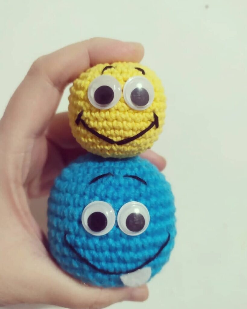 Amigurumi Emoticons Free Pattern 1