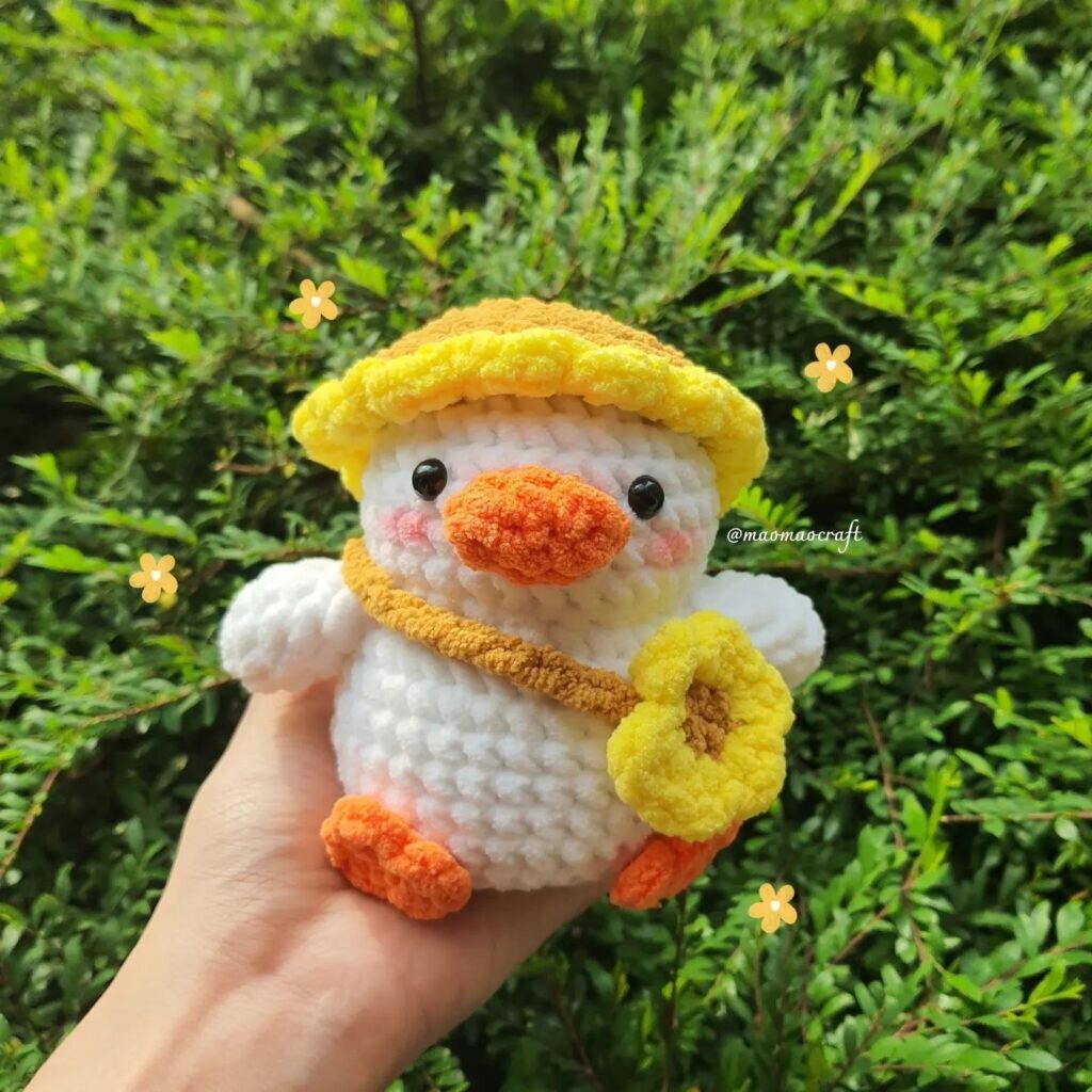 Amigurumi Flower Duck Free Pattern 5