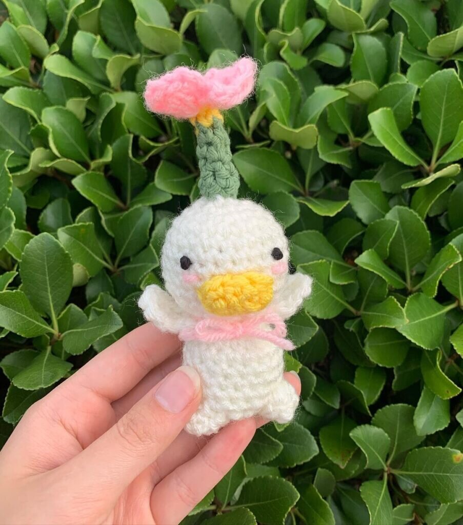 Amigurumi Flower Duck Free Pattern 7