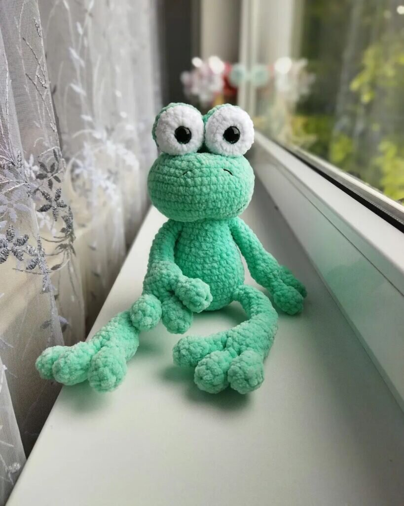 Amigurumi Frog Free Pattern 1