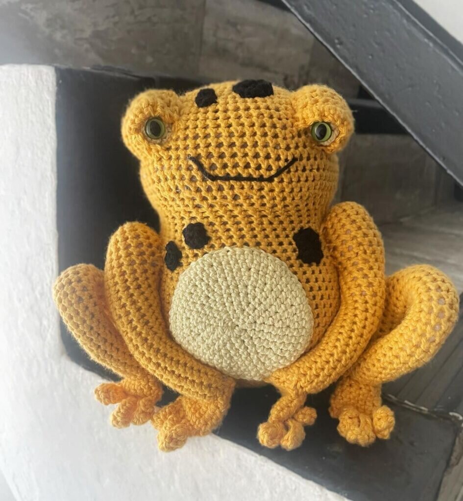 Amigurumi Frog Free Pattern 7