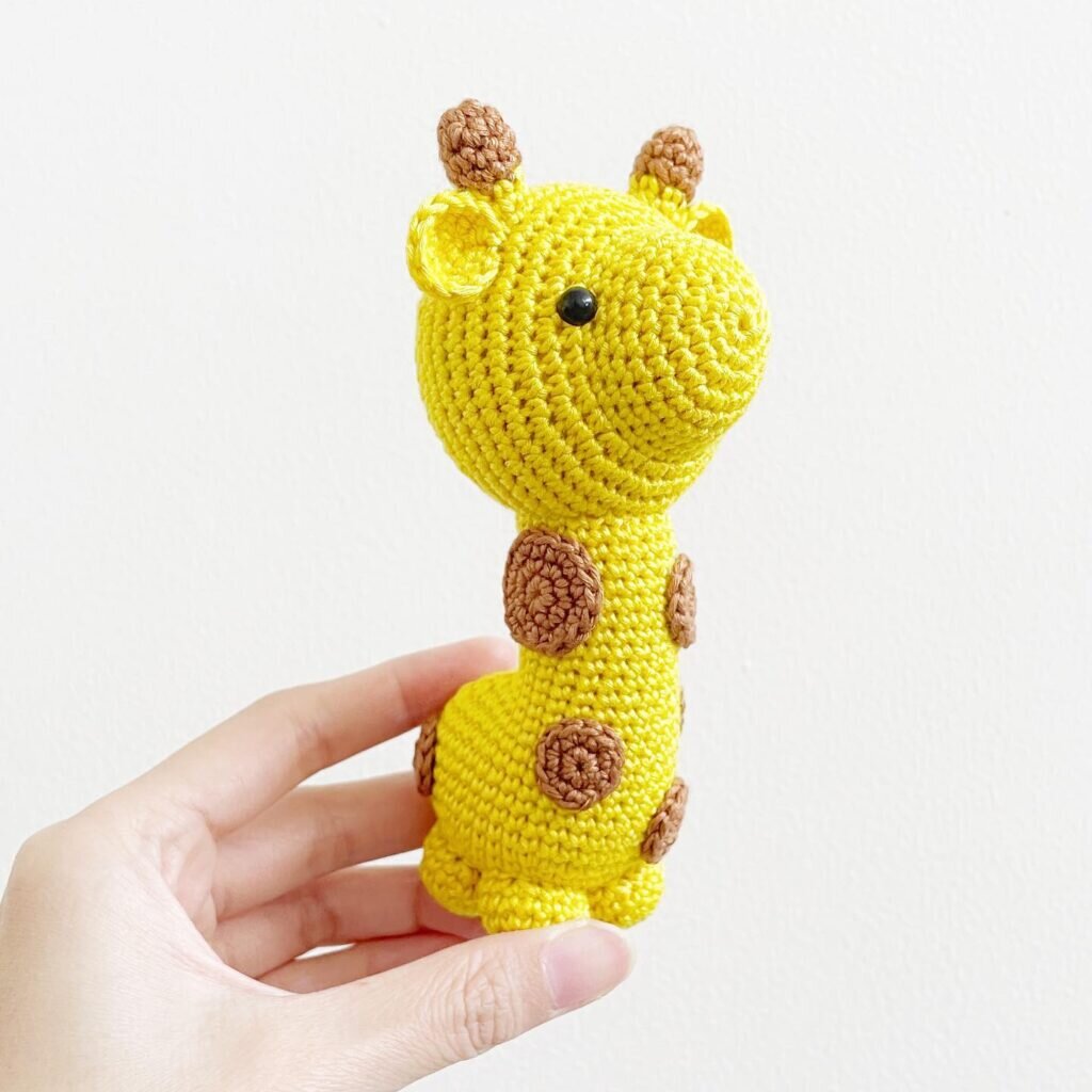 Amigurumi Giraffe Free Pattern 6