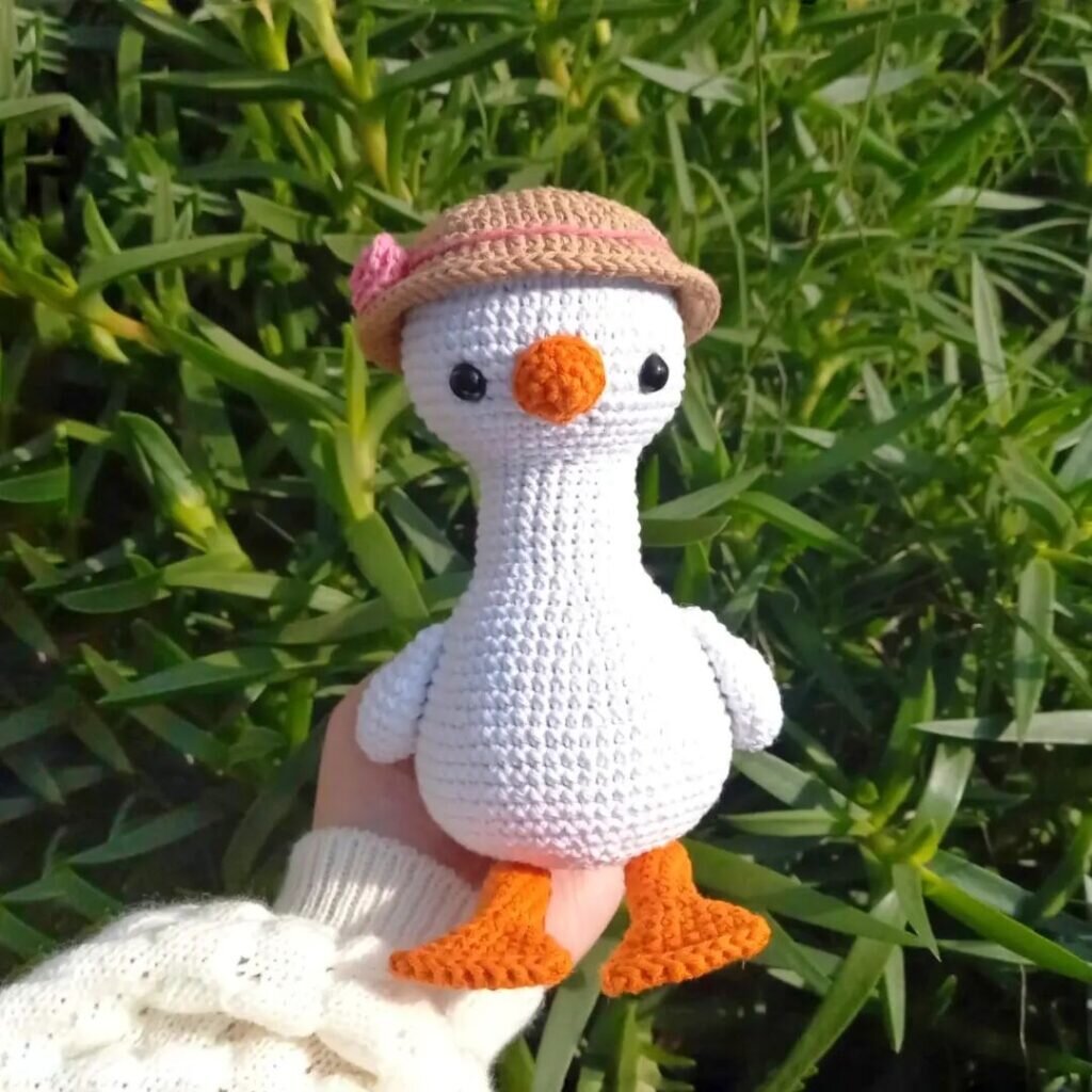 Amigurumi Goose Free Pattern 5