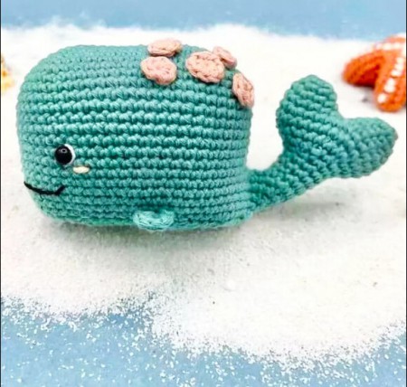 Amigurumi Green Whale Free Pattern