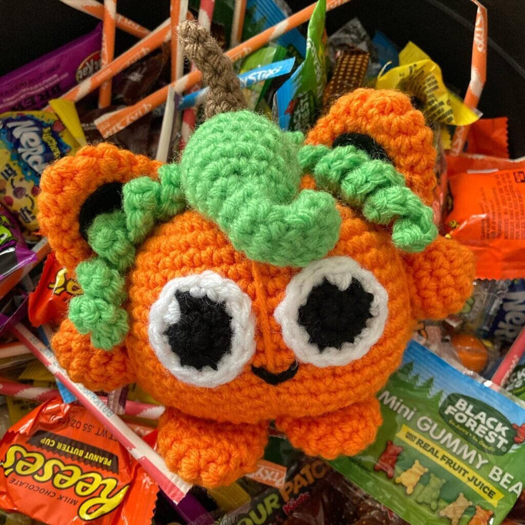 Amigurumi Halloween Pumpkin Free Crochet Pattern 6