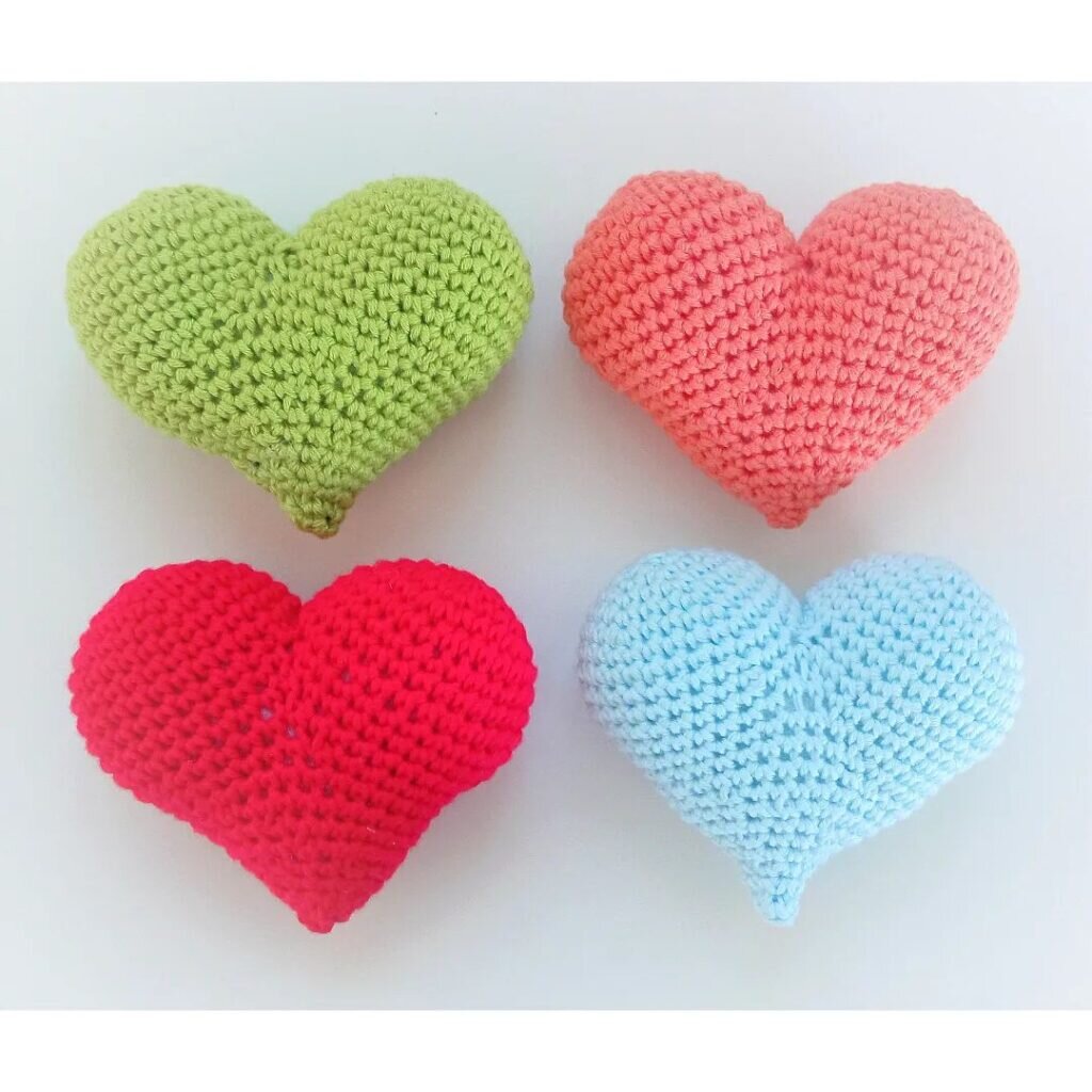 Amigurumi Heart Free Crochet Pattern 8