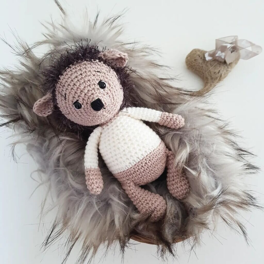 Amigurumi Hedgehog Free Pattern 3