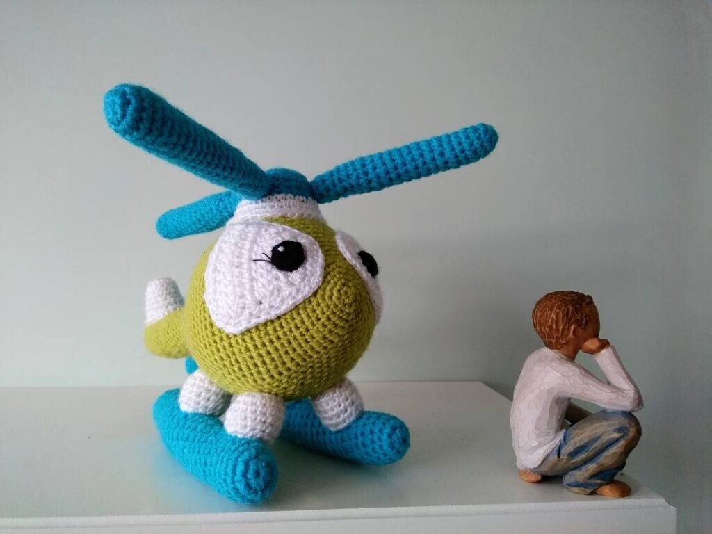 Amigurumi Helicopter Free Pattern 6