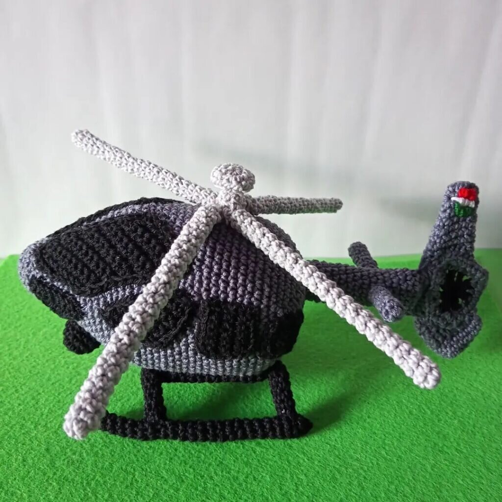 Amigurumi Helicopter Free Pattern 1