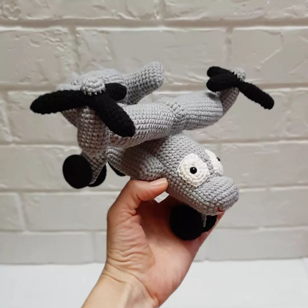 Amigurumi Helicopter Free Pattern 7