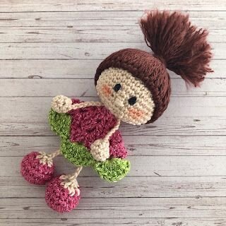 Amigurumi Keychain Doll Free Pattern 6