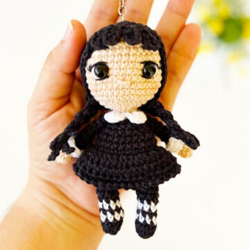 Amigurumi Keychain Doll Free Pattern